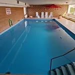 Inselblick Mit Schwimmbad - * Horumersiel