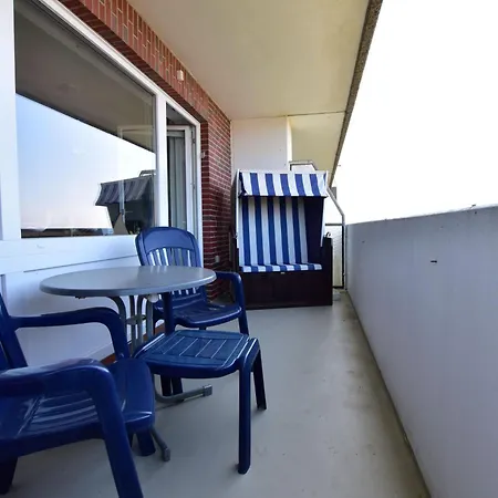 Inselblick Mit Schwimmbad - *