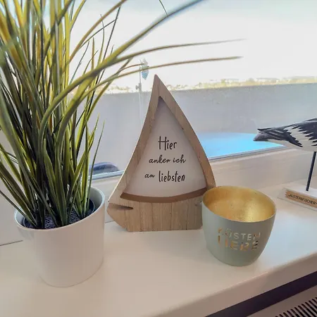 Inselblick Mit Schwimmbad -