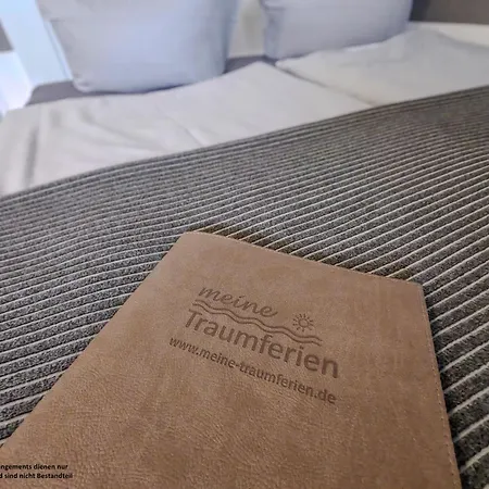 דירה Inselblick Mit Schwimmbad - הורומרזיל