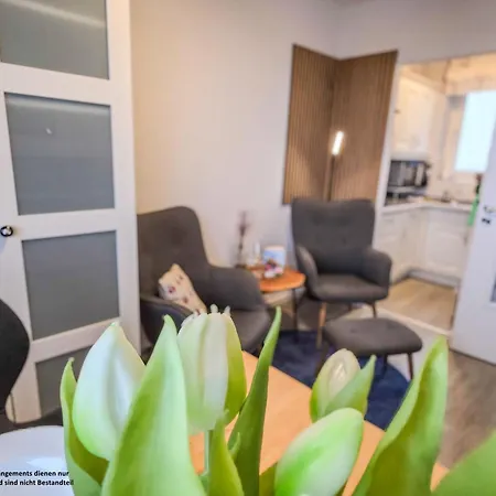 Inselblick Mit Schwimmbad - * הורומרזיל