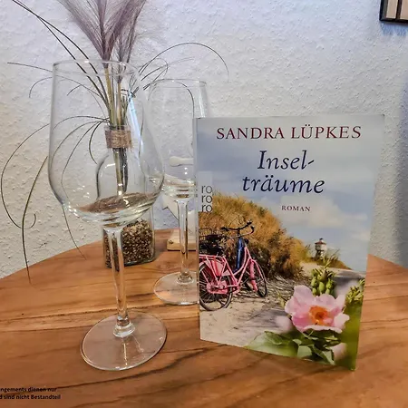 Inselblick Mit Schwimmbad - דירה