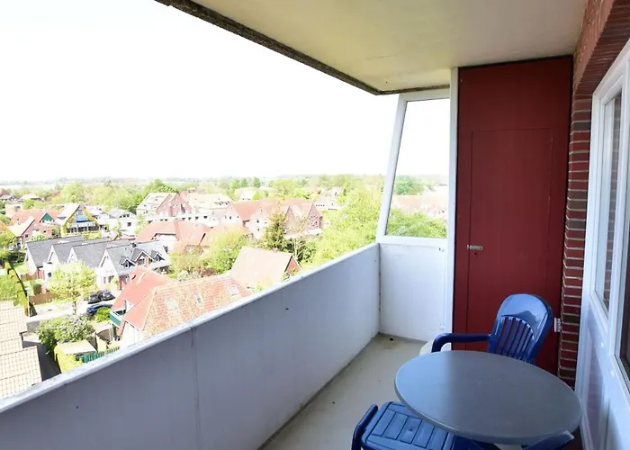 Inselblick Mit Schwimmbad - Horumersiel