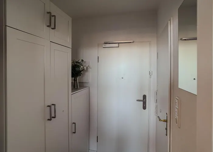 Appartement Inselblick Mit Schwimmbad - Horumersiel